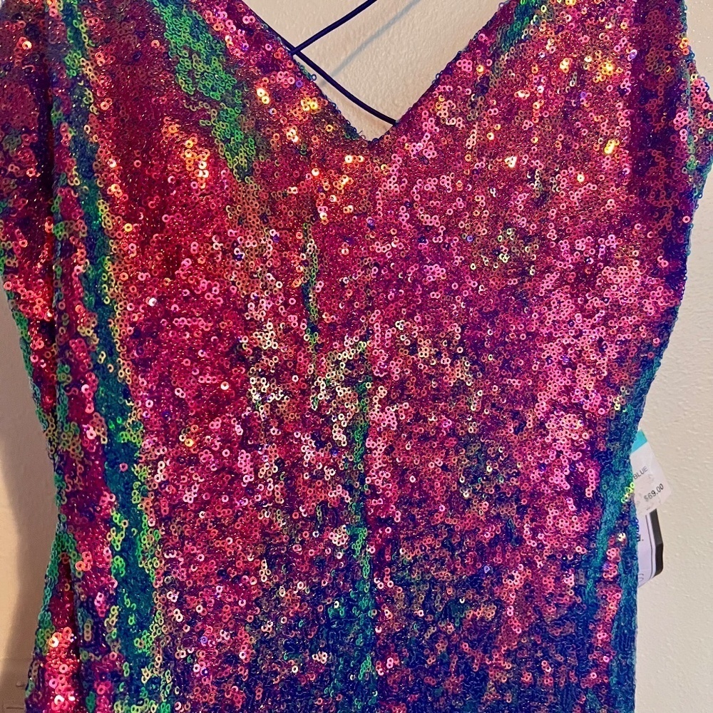 NWT 🥀 B. Darlin Women's Sequin Mini Dress - Picture 6 of 12